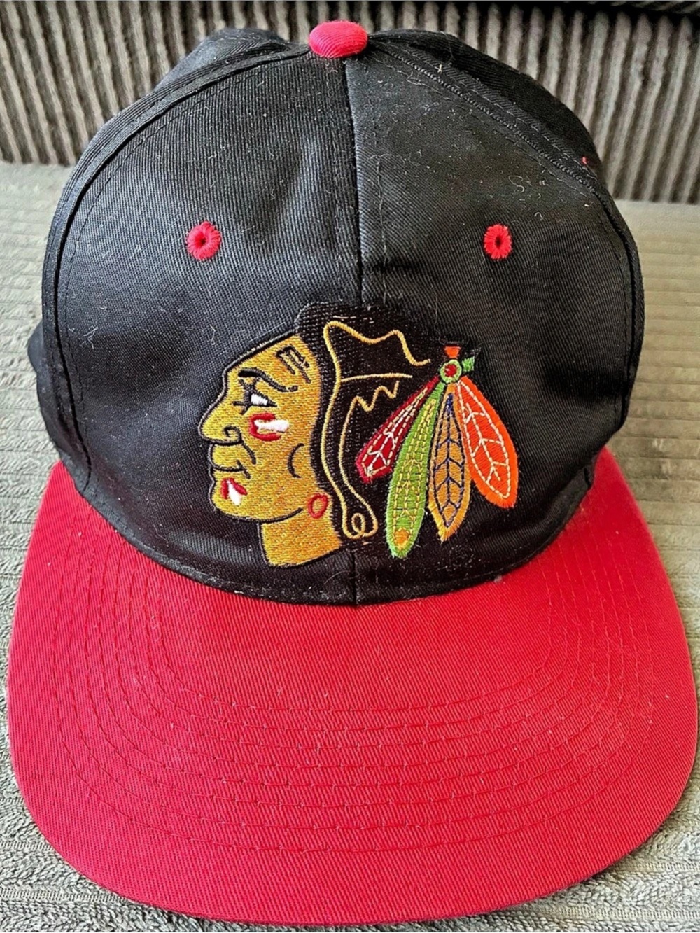 VTG Chicago Blackhawk Baseball Cap Logo Black Hat NHL Hockey